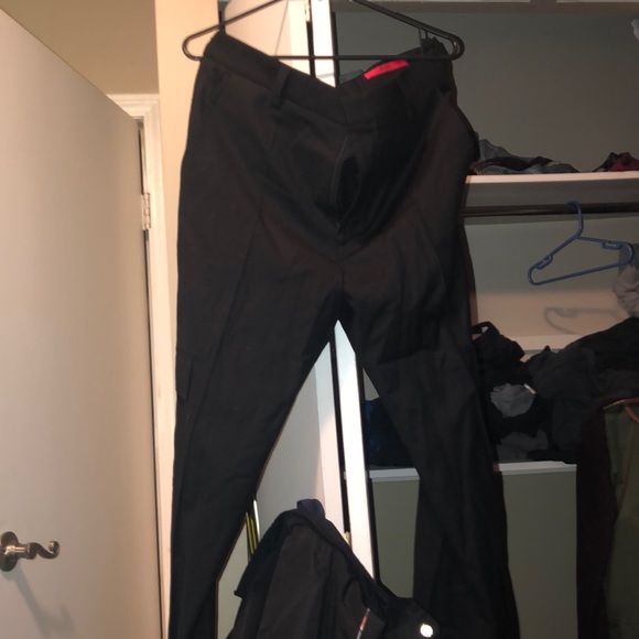 Mens Hugo by Hugo Boss dress pants- 34 waste Black in colour - Picture 1 of 3